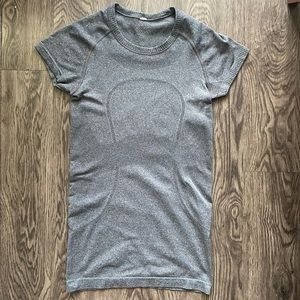 Lululemon Swiftly Tech Short Sleeve 2.0